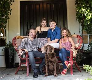 Who Is John Ondrasik Wife Carla Berkowitz? Meet Her on Instagram