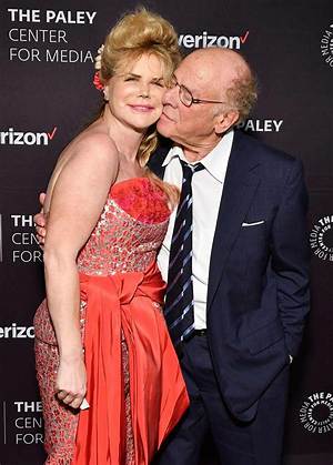 Who Is Kim Garfunkel? Learn About Art Garfunkel Wife and Children
