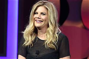 Who Is Kristen Johnston, Where Is She Now? Mom, Age, Height, Weight