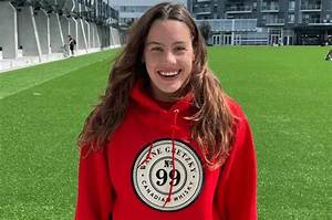 Who Is Kristin Pitzen Aka Mrsgillingsworth Tiktok? Age & Instagram
