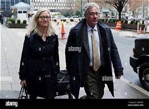 Who Is Laura Menninger? Ghislaine Maxwell Lawyer Husband Age and Net Worth