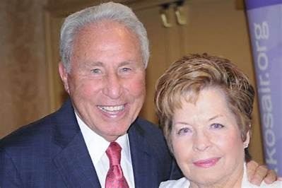Who Is Lee Corso’s Wife Betsy Youngblood?