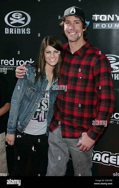 Who Is Lyn-Z Adams Hawkins – Travis Pastrana’s Wife and Skateboarder?
