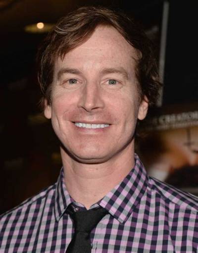 Who Is Medical Police Rob Huebel Wife? Is He Married with Family, Wiki, Biography