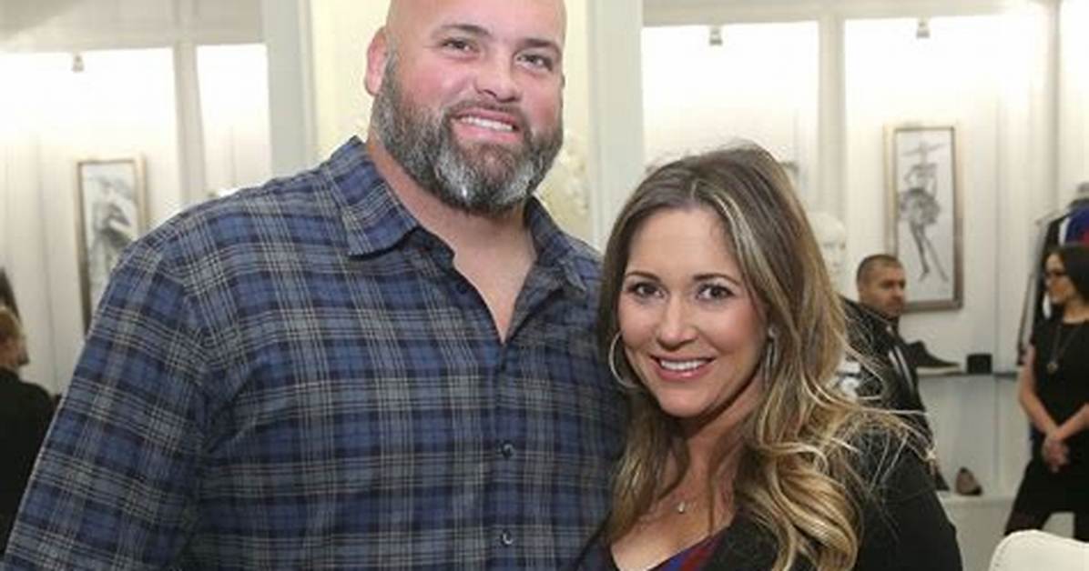 Who Is Melissa Whitworth? Andrew Whitworth Wife -Everything on His Family and More