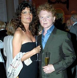 Who Is Mick Hucknall Wife Gabriella Wesberry? Know About Their Age Difference and Children Details