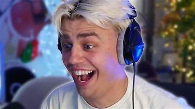 Who Is Papaplatte Twitch? Everything to Know