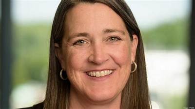 Who Is Patricia K. Poppe? Ceo of Cms Energy, Age, Net Worth, Husband, Children, Wiki Biography