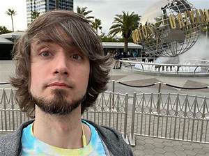 Who Is Peanutbuttergamer, Pbg, (Austin Hargrave)? His Wife and Bio