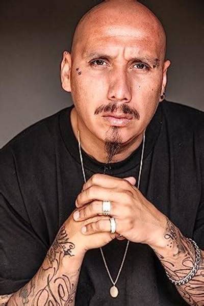 Who Is Rapper Cuete Yeska Married to? Wikipedia, Biography, Age, Height, Wife, Instagram