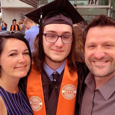 Who Is Reanna Wilson? Everything on Grant Wilson Wife – Ghost Hunters