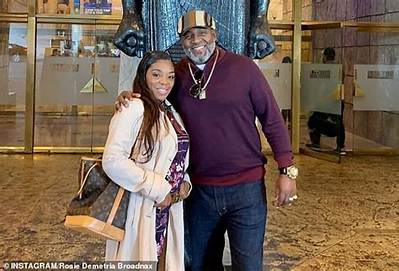 Who Is Rosie Broadnax; Jacquees Mom. Meet His Family on Instagram