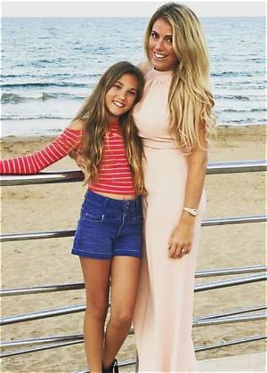 Who Is Rosie Mcclelland Mom Danielle Mcclelland? Everything to Know