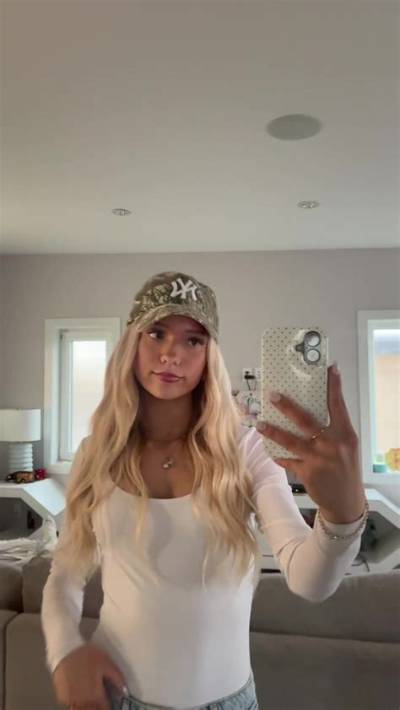 Who Is Sarah Shy on Tiktok? Her Age and Instagram – What Is Her Real Name?