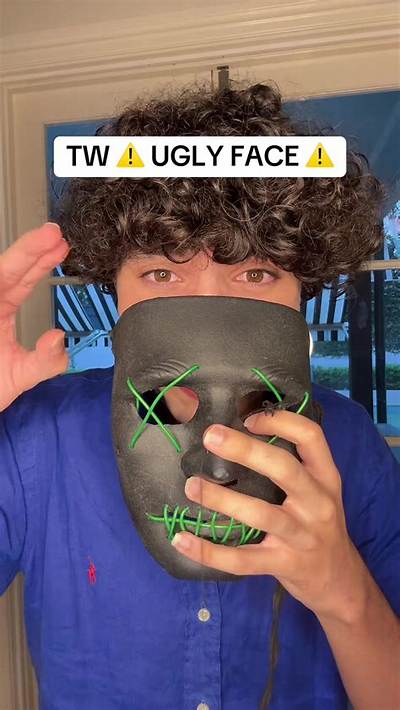 Who Is Slimthicccsenpai on Tiktok? Face Reveal, Age – Meet Her on Instagram