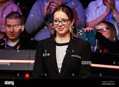 Who Is Snooker Referee Desislava Bozhilova’s Partner Proletina v?