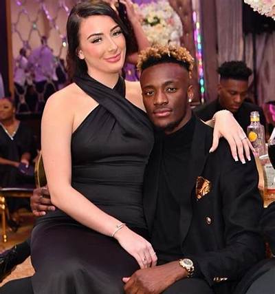 Who Is Tammy Abraham Girlfriend Leah Monroe? Meet Her on Instagram