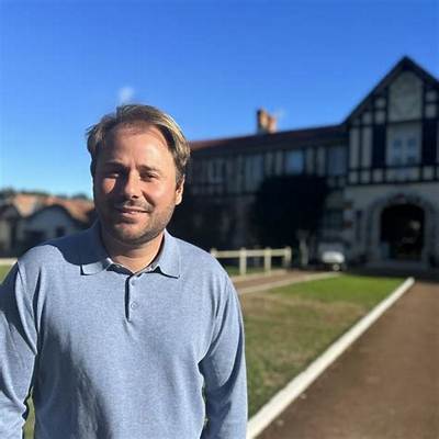Who Is Victor Dubuisson Wife? Everything to Know About the French Professional Golfer