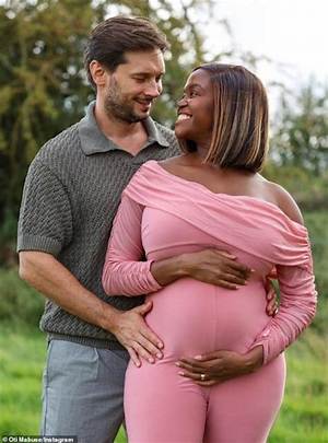 Why Fans Think Kelly Evans Is Pregnant Again! Confusion Explained