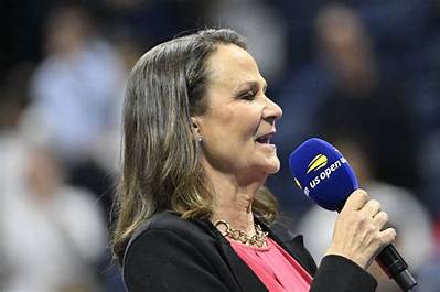 Why Fans Think Pam Shriver Is Lesbian; Partner Husband and Family Details