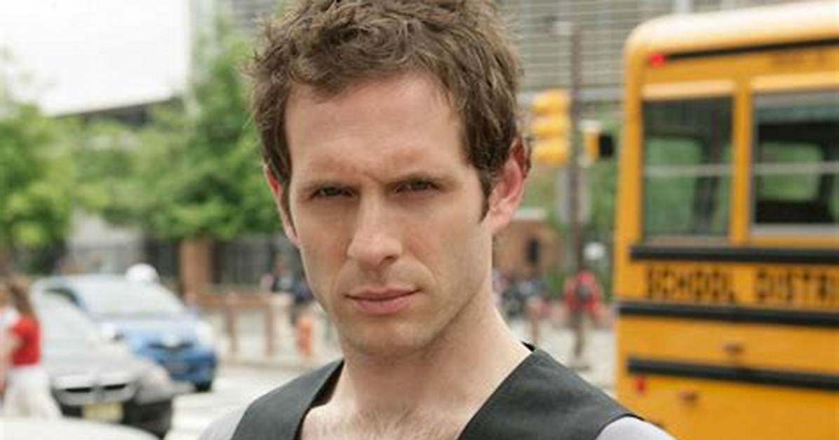 Why Is Dennis Missing from Always Sunny?