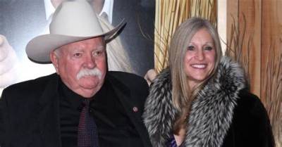 Wilford Brimley Wiki, Age, Wife, Family, Cause of Death, Net Worth, Wife (Beverly Berry)
