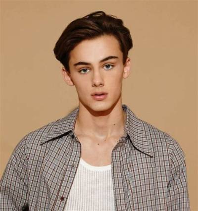 William Franklyn-Miller (Actor) Wiki, Biography, Age, Height, Weight, Girlfriend, Net Worth