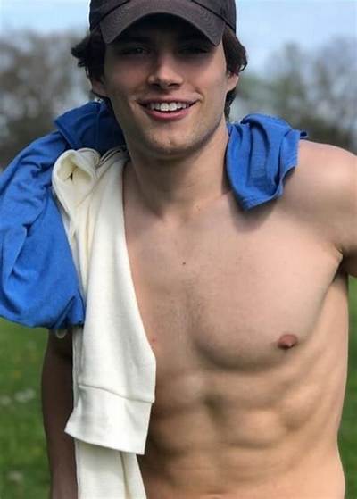 William White Model Canada: New Tiktok Share on Instagram