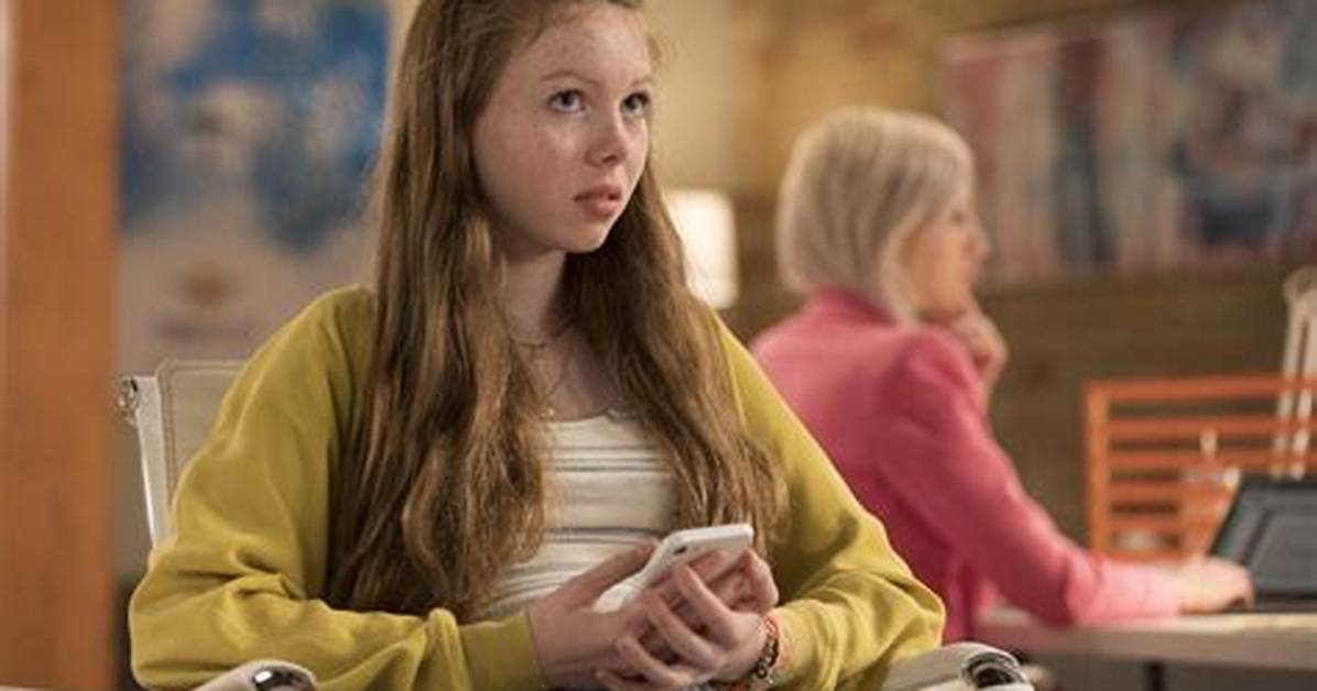 Working Mom S4: Sadie Munroe Wiki, Birthday, Age