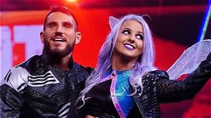 Wwe Wrestler Candice Lerae and Husband Johnny Gargano Are Married