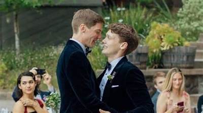Yes, Hunter Doohan Is Gay and Married to His Husband Fielder Jewett, Family and Net Worth
