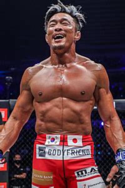 Yoshihiro Akiyama Age, Wiki, Biography, Body Measurement, Family, Salary, Parents, Net Worth