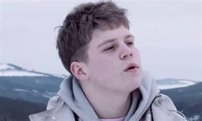 Yung Lean: Dating, Net Worth, Tattoos, Smoking & Body Facts